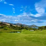 Apple Cap Esterel Апартаменти